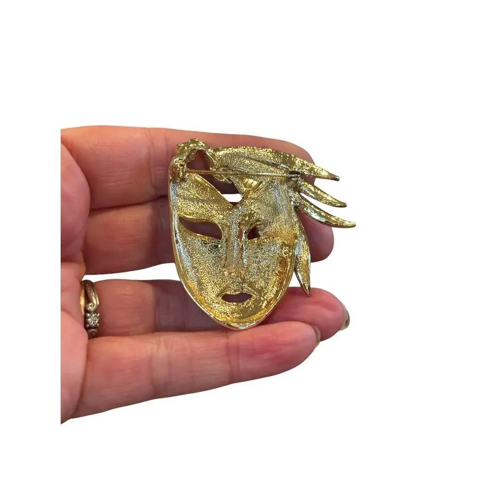 Vintage Gold Tone Theater Mask Brooch Rhinestone Feather Venetian Mardi Gras Pin